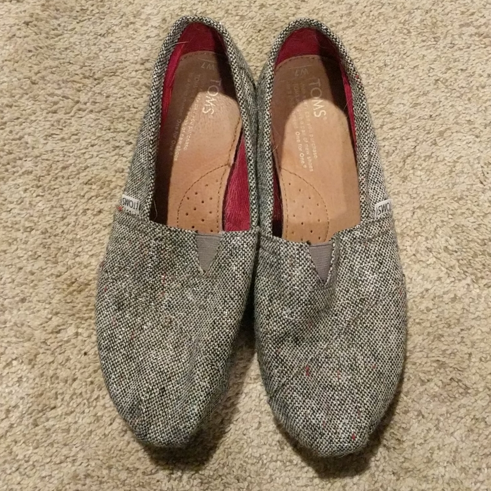 Tom's size 7